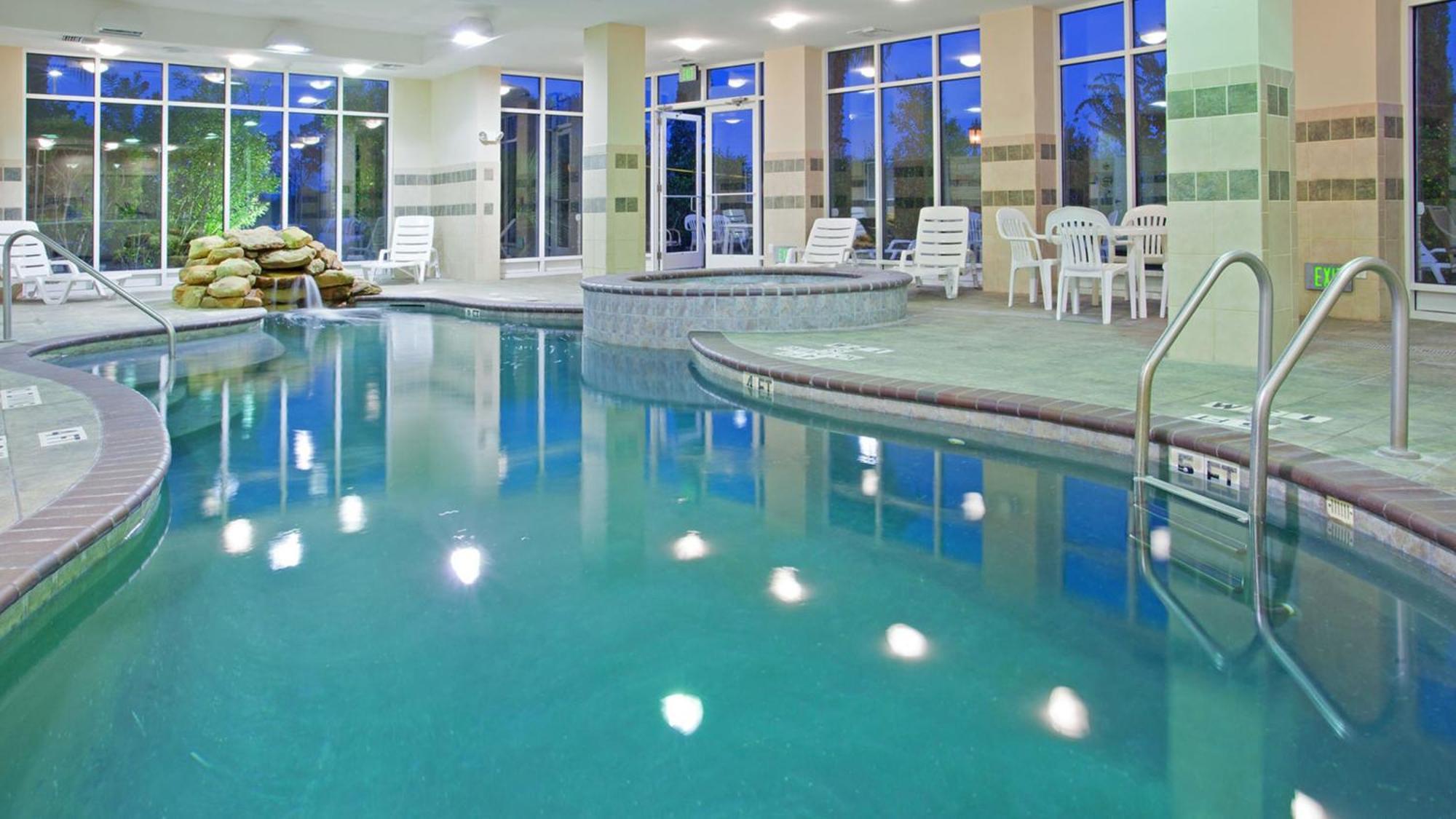 Holiday Inn & Suites College Station-Aggieland By Ihg Exterior foto